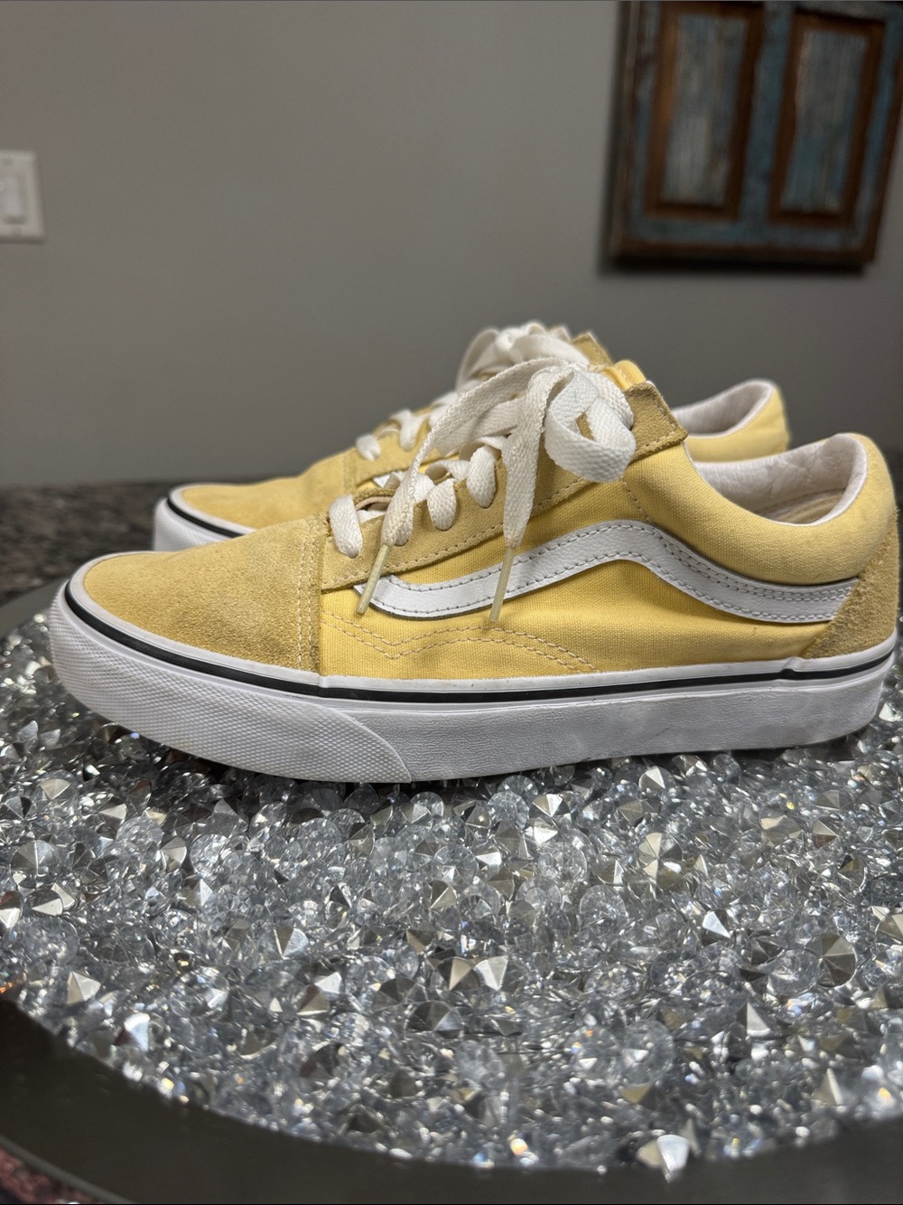 Vans Yellow Low-Top Canvas and suede Sneakers White Stripe logo EUC 7.5 - Picture 7 of 13